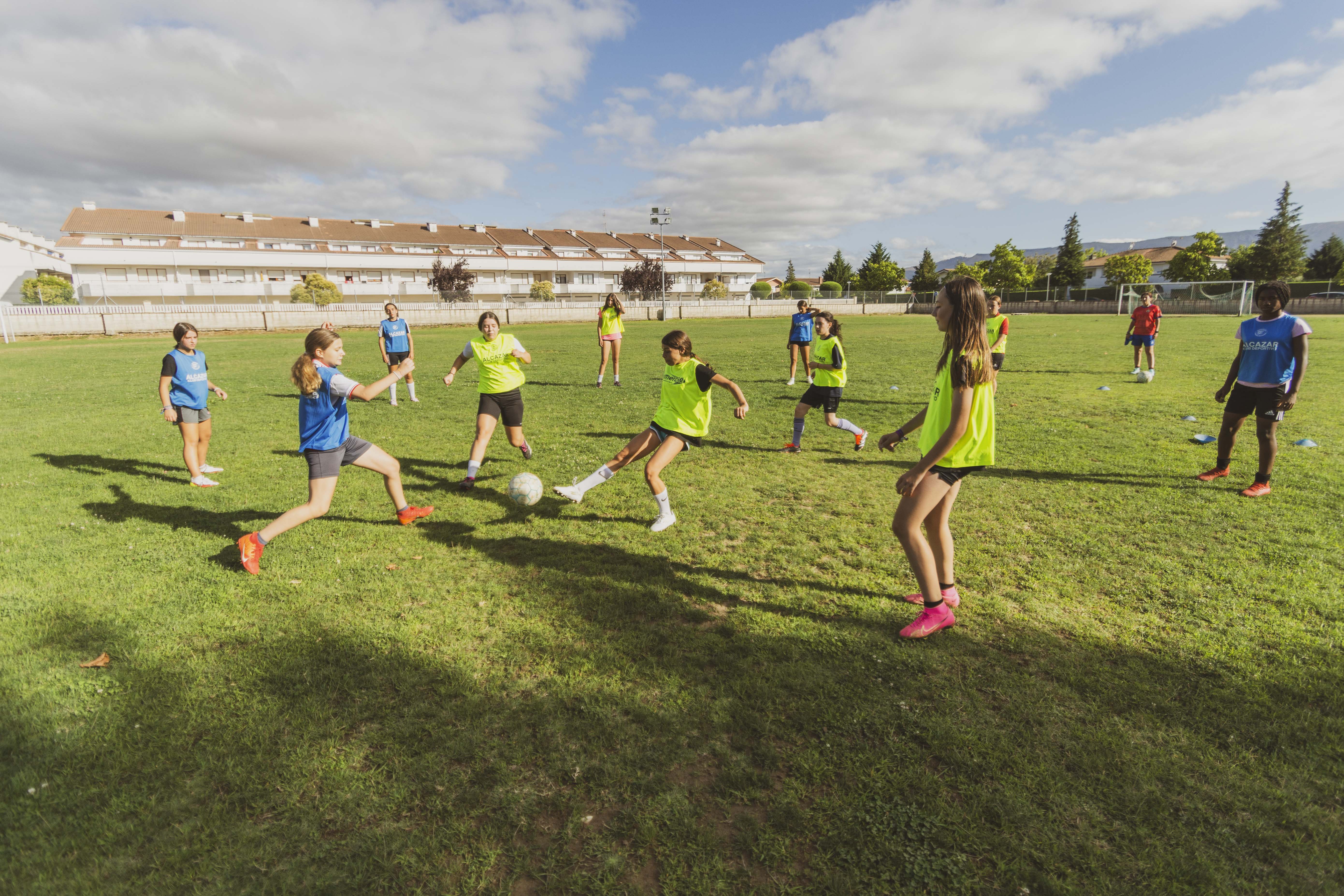 El equipo femenino del Alcázar CD de Medina de Pomar debuta en septiembre